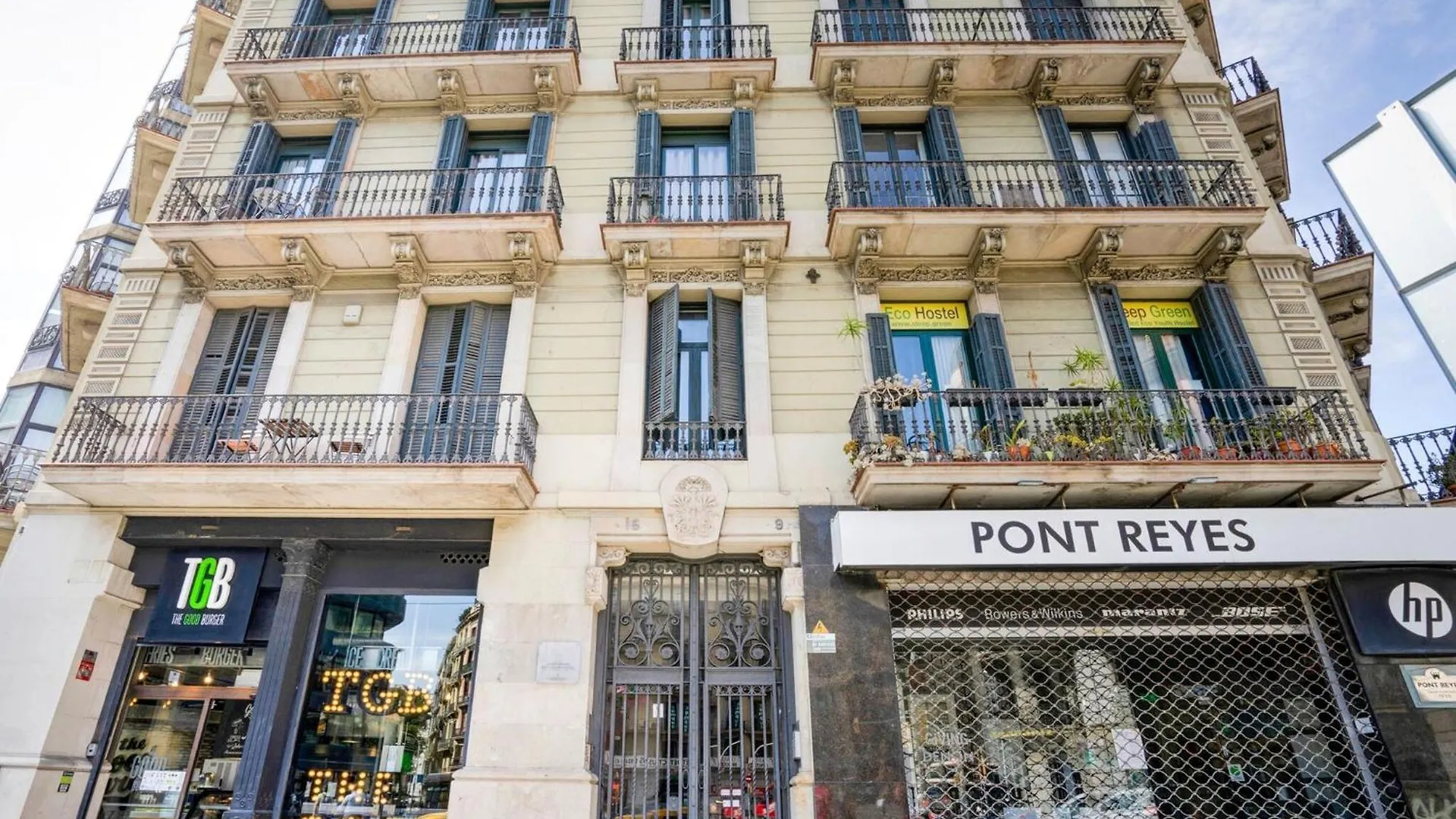 Villa Luxurious Apartment For 9 People Recently Renovated In The Center Of Barcelona