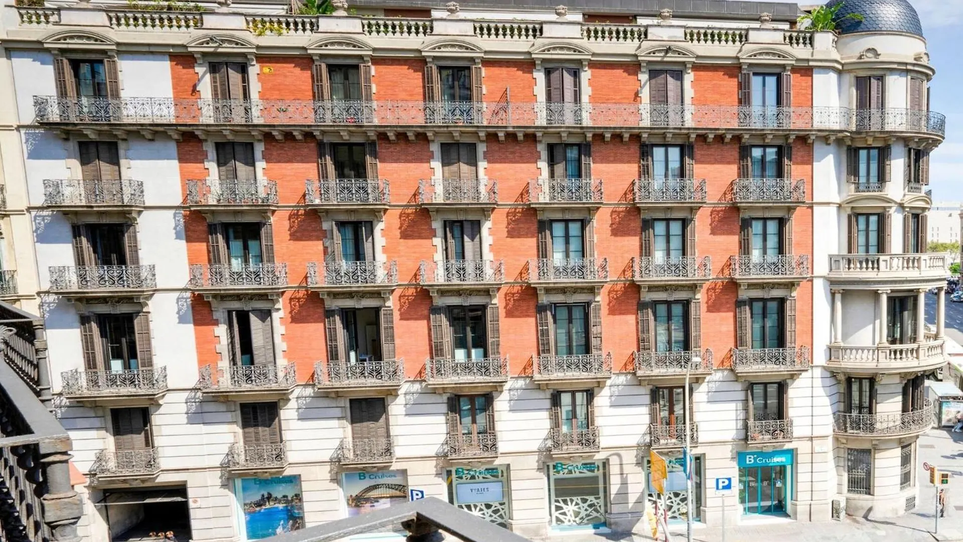 Villa Luxurious Apartment For 9 People Recently Renovated In The Center Of Barcelona