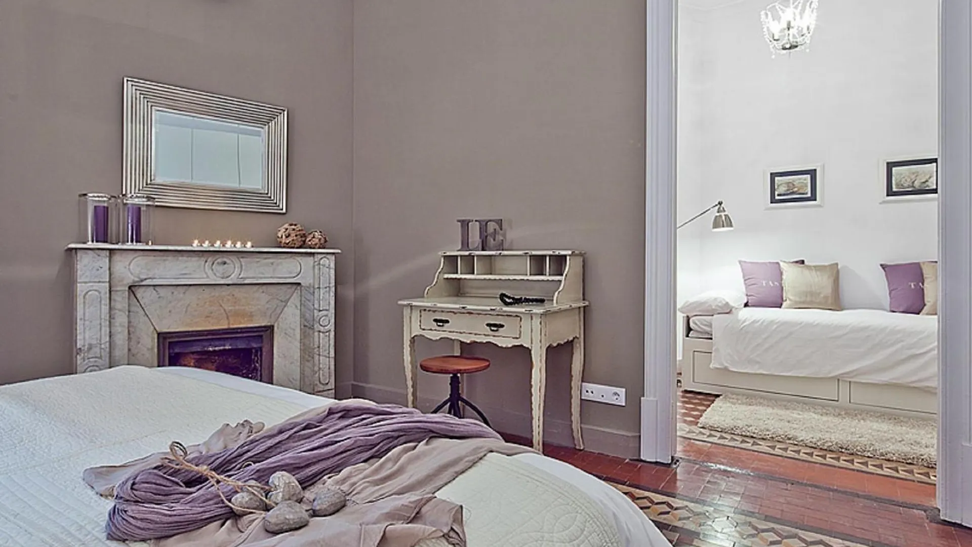 Luxurious Apartment For 9 People Recently Renovated In The Center Of Barcelona Villa